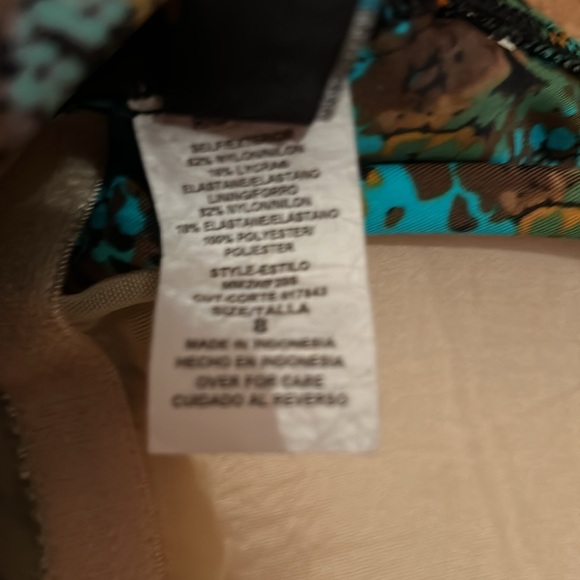 Maxine of Hollywood one piece swimsuit - Picture 6 of 6